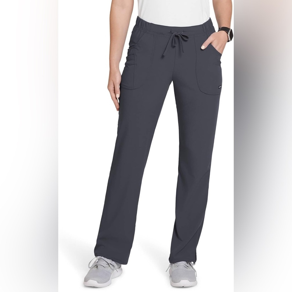 NWT Women’s Charcoal Jockey Scrub Pants (medium)